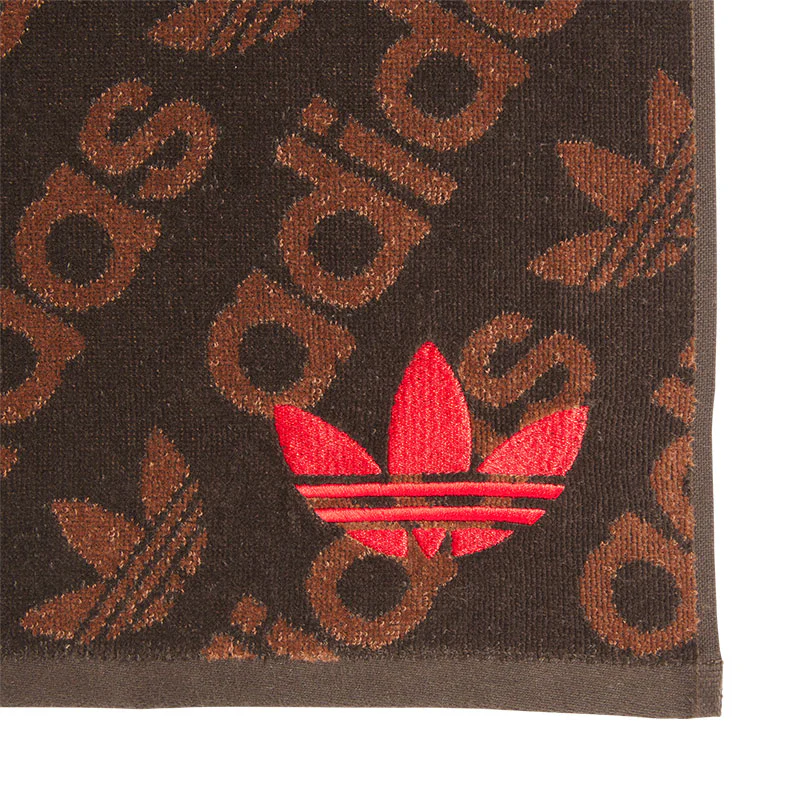 ADIDAS Originals Premium Golf Towel (Brown) - Image 3