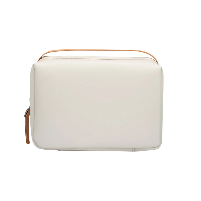 VESSEL Signature Toiletry Bag (Latte) - Image 2