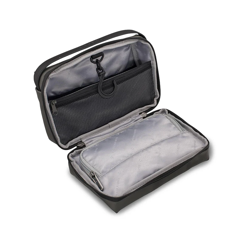 VESSEL Signature Toiletry Bag (Grey) - Image 4